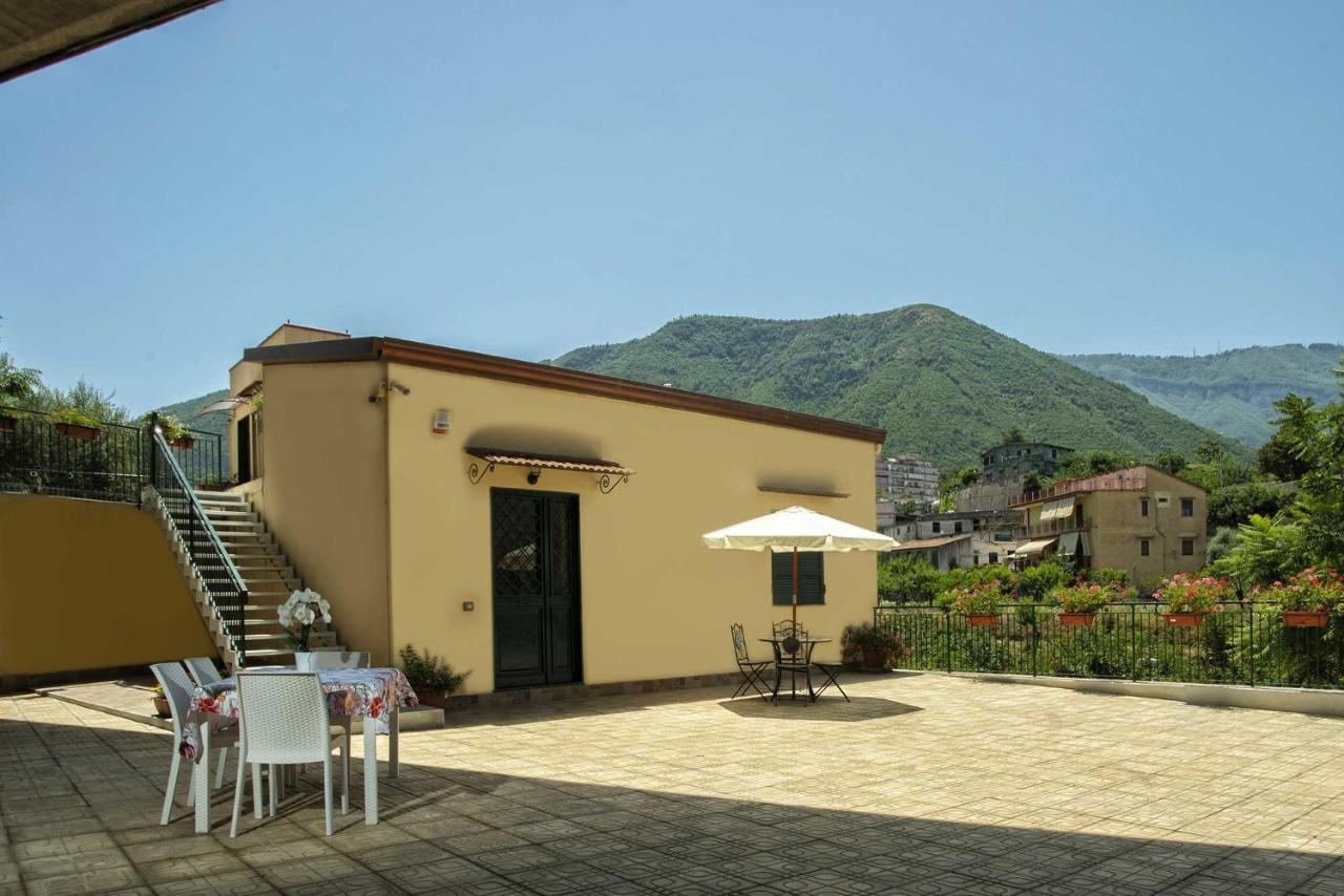 B&B Carmelina กราญาโน ภายนอก รูปภาพ