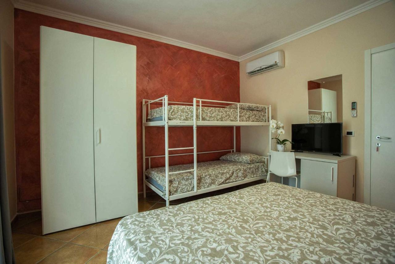B&B Carmelina กราญาโน ภายนอก รูปภาพ